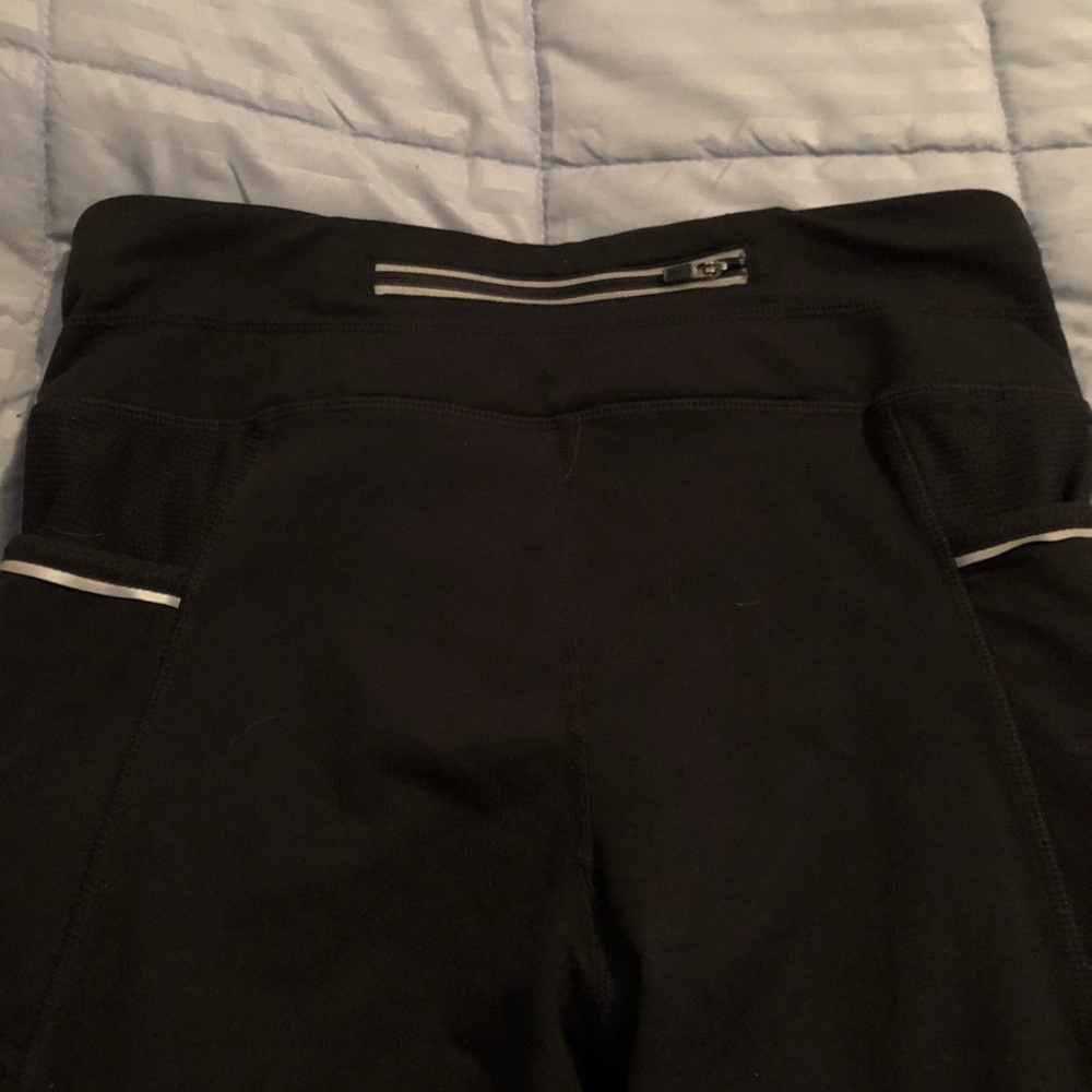 Athleta Be Free Knicker Capris